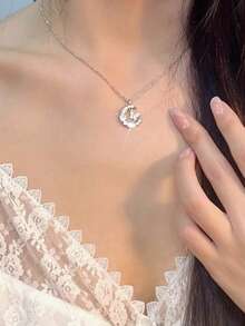 [1pc Elegant Moon Butterfly Necklace] 1pc Elegant Moon Butterfly Pendant Necklace, Sparkling Decor Clavicle Chain For Women