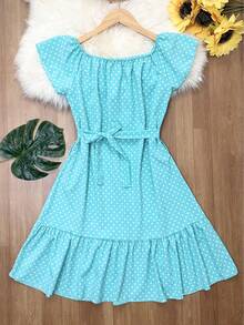 Floral Polka Dot Print With Belt And Ruffled Hem. Beachwear, Women's Fashion. - 水綠色 - 查看 1