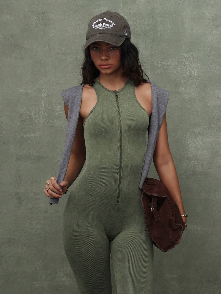 PinkTip 女士无缝弹力无袖连体裤，纯色简约提臀塑形瑜伽健身无袖连体裤，提臀设计，适合瑜伽、健身、跑步、健身房训练 - 橄欖綠 - 查看 1