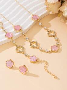 1 pièce Collier pendentif romantique et délicat incrusté de strass ajouré trèfle à quatre feuilles & trèfle à cinq feuilles, 1 pièce Bracelet, 1 pièce paire de boucles d'oreilles Ensemble de bijoux pour femmes - Rose bonbon - Voir 5