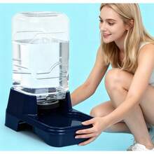 Great Value Shopping, Holiday Promotions--Vibrant Life 0.4 Gallons Gravity Pet Waterer (Navy), Extra Small Size For Small Dogs/Cats, Automatic Water Supply, Perfect For Busy Pet Owners - 0.5加侖 - 查看 1