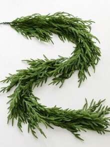 1Pc 9-Foot Norfolk Pine Christmas Wreath Features Realistic Cedar Wood And Is Suitable For Indoor And Outdoor Christmas Decorations Such As Fireplace Mantels, Tables, And Stair Railings. Ideal For Home Decor In Living Rooms, Bedrooms, And Other Rooms, It's A Perfect Choice For Christmas Decorations.