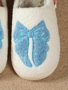 Pantoufles femme en peluche chaude avec nœud, à la mode et mignonnes pour la chambre, confortables et décontractées pour l'hiver