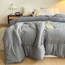 1pc Solid Gray Comforter, Minimalist Nordic Style Polyester Filled Bedding For Autumn/Winter, With 3D Quilting Details, Wavy Edges, And Round Embossed Patterns For Warmth, Breathability, And Lightweight Durability, Suitable For All Seasons, Perfect Gift For Christmas, New Year, Thanksgiving, And Home Essential - Grey - View 5