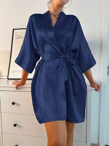 女士纯色优雅系带睡袍，适合春/秋/冬三季穿着，性感短款缎面丝绸柔软睡衣，适合新娘、伴娘、居家穿着、婚礼季短款礼服，字母印花浴袍，休闲服和睡衣。 - 彩色 - 查看 8