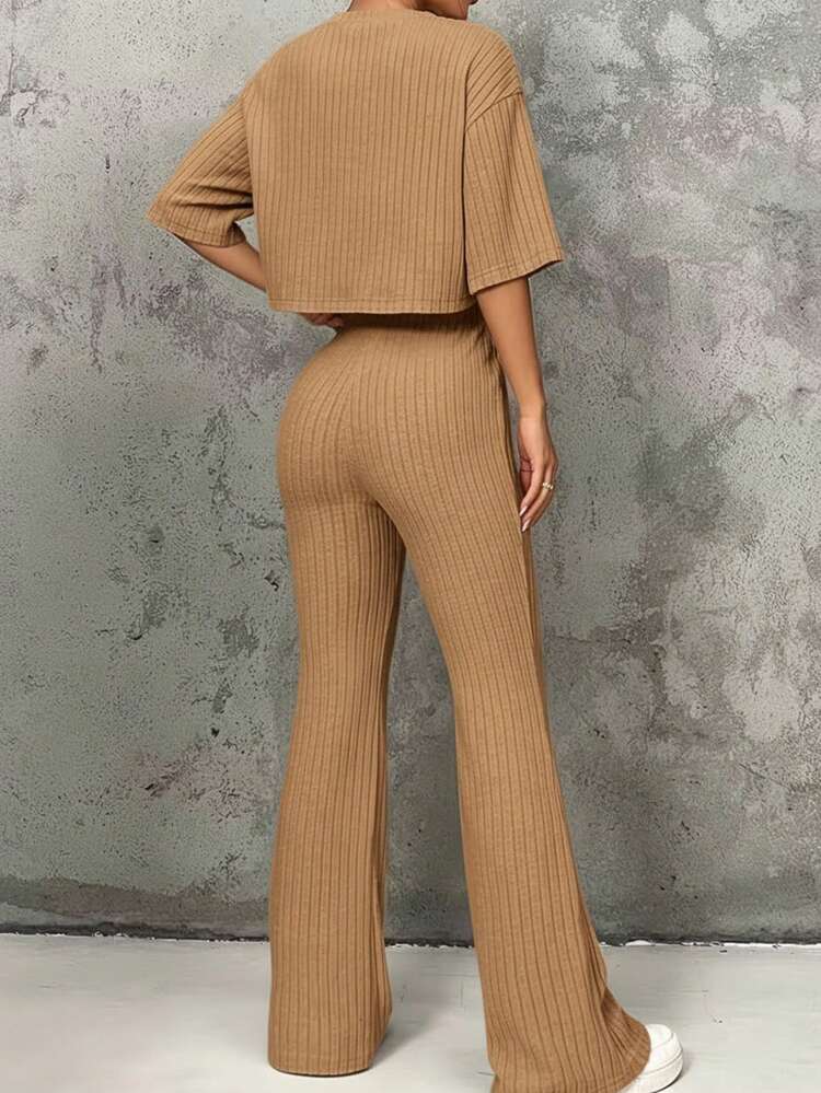 Conjunto set de dos piezas de cárdigan blusa holgada crop top y pantalon tejido acanalado tela texturizada de manga larga de color sólido casual para mujer de otoño e invierno - Café integral - Añade 2