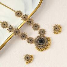 Bollywood Jewelry Sets Women Wedding Party Jewelry Flower Tassel Beaded Dangle Earring Oxidized Choker Necklace Gold-Tone Plated Zirconia Jhumkas Chandelier Earrings Boho Jewelry - 黑色 - 查看 2