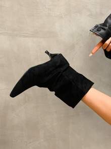 2025 Autumn/Winter New Brown Pointed Toe Pleated Short Boots, Suede Mid-Calf Boots, Kitten Heel Women Boots - Black - View 4