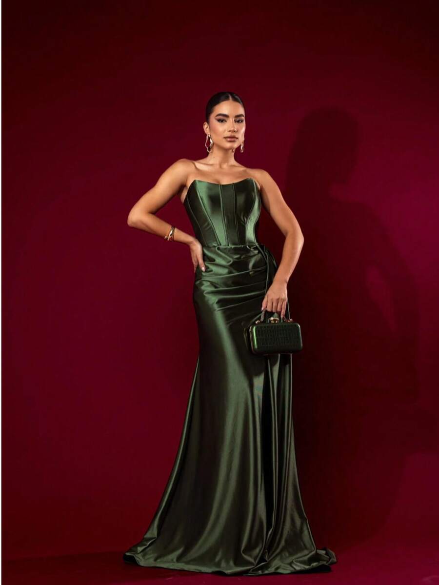 Elegant And Sexy Strapless Maxi Party Dress With Side Slit And Back Tie. Ideal For Bridesmaids/Smart Casual Attire/Wedding Guests/Graduates/Formal Occasions. - 軍綠色 - 查看 1