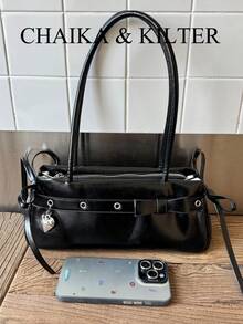 CHAIKA & KILTER 女士纯色PU皮革单肩包，复古时尚法棍包款式，双提手设计，拉链封口，饰有肩带，配有可拆卸可调节肩带，可单肩背或斜挎，适合日常及户外使用。 - 黑色 - 查看 4