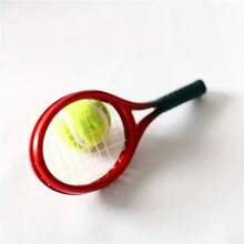 Bộ 2 vợt tennis búp bê sáng tạo, Phụ kiện thể thao chân thực, Đồ trang trí mô phỏng tennis, Đồ trang trí nhà búp bê, Combo dụng cụ thể thao, Quà tặng đạo cụ ngày lễ, Thích hợp để trang trí nhà búp bê, Người đam mê thể thao và Quà tặng ngày lễ - Lý tưởng cho trò chơi sáng tạo, Trưng bày và sưu tầm, Trang trí thu nhỏ tự làm, Thích hợp làm Phụ kiện bàn làm việc, Đồ trang trí để bàn dễ thương, Quà tặng dự tiệc, Quà tặng nam, Quà tặng cá nhân hóa, Quà tặng sưu tập, Đồ nội thất thu nhỏ, Quà tặng năm mới, Quà tặng ngày lễ. - Nhiều màu - Xem 11