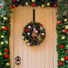 Universal-Kranzhalter aus Metall – Saisonaler Dekorationswechsel ohne Bohrlöcher, schonende Montage für Weihnachtskränze & Herbstgirlanden an Haustüren