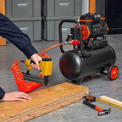 4.8 Gallon Air Compressor, 1.2HP 2.2 CFM@90PSI Oil Free Air Compressor Tank & Max. 116PSI Pressure, 70 DB Ultra Quiet Compressor For Auto Repair, Tire Inflation, Spray Painting, Woodwork Nailing