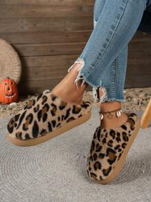 女士毛绒防滑耐穿仿兔毛保暖内衬拖鞋，仿麂皮 - 豹紋棕 - 查看 3