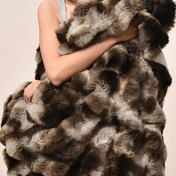 Luxury Faux Rabbit Fur Throw Blanket Ultra Soft Fluffy Plush Cozy Warm Bubble Blanket For Bed Couch Sofa Decorative Thick Reversible Throw Suitable For Fall Winter 50 X 60 Tie Dye Brown Ideal For Living Room Bedroom Or Outdoor Relaxation Enhanced Comfort And Stylish Aesthetic With Premium Textured Fabric
