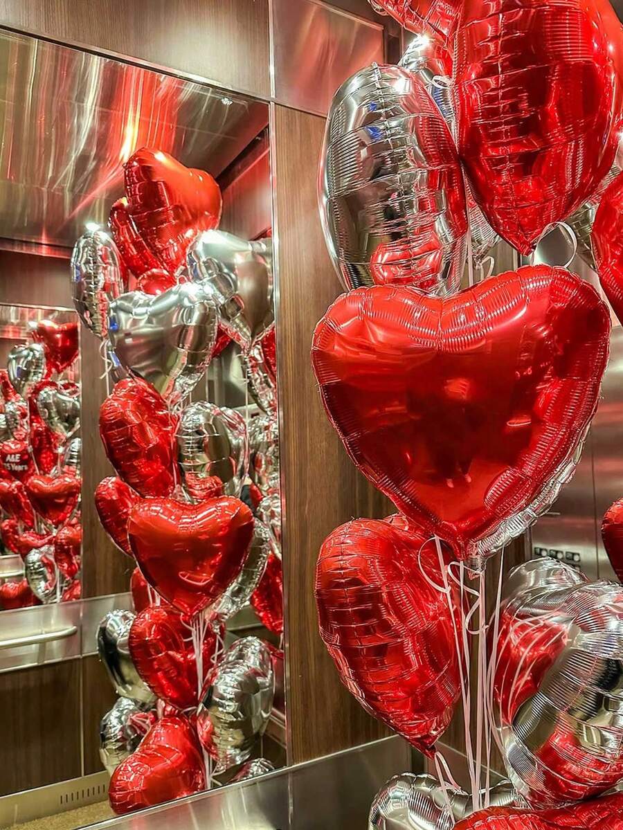 Zestaw 12 balonów w kształcie serca, 18 cali, czerwone, srebrne, różowe złoto, fioletowe balony foliowe, odpowiednie do dekoracji walentynkowych, romantycznych dekoracji, dekoracji na randkę dla par, dekoracji na przyjęcie urodzinowe - Wielokolorowe - Zobacz 1