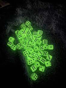 Zestaw 10 plastikowych kostek do gry DIY do prac artystycznych i rzemieślniczych - niepomalowane, puste kostki można wykorzystać do malowania, gier planszowych na przyjęciach, nauki matematyki, projektów szkolnych i jako zabawne artykuły artystyczne. Nadają się dla entuzjastów D&D, RPG i gier planszowych. Stanowią wyjątkowe akcesoria. Świetny prezent dla przyjaciół i rodziny! - Wielokolorowe - Zobacz 9