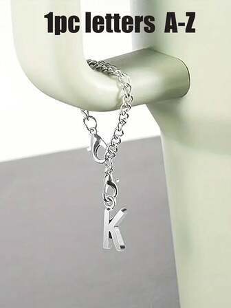 1 Pc Alloy Simple Style Pendant & 26 English Alphabet Cup Accessories - Silver Alphabet Water Cup Chain With Handle, Glass Cup Alphabet Decorations | Multifunctional Alphabet Backpack Chain/Water Cup Keychain/Insulated Cup Pendant & Stylish Alphabet Keychain | Suitable For Daily Use/Home Life/Campus/Travel/Business Trips