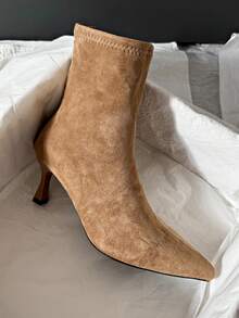 Bốt cổ ngắn co giãn mùa thu/đông, kiểu dáng đi làm mới, mũi vuông, gót dày, khóa kéo phía sau, giày cao gót mèo - Màu Khaki - Xem 4