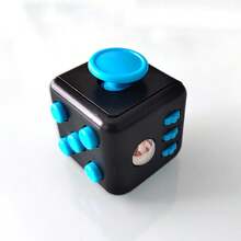 1 pieza Nuevo cubo mágico de descompresión cuadrado de 3,3 cm de 2025, juguete antiestrés, regalo de cumpleaños, regalo de Navidad, regalo de vacaciones, regalo perfecto - Multicolor - Ver 6