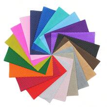 20 piezas de tela de algodón sólida, combinación de lunares multicolor, adecuada para manualidades de costura DIY y proyectos de costura, aplicable para regalos de Navidad, Pascua, Halloween, Año Nuevo Chino y otras festividades, costura de patchwork DIY, guirnaldas, tela para muñecas, decoraciones, artesanías y decoración del hogar, tela para envolver regalos | Varios diseños | Detalles decorativos con borlas, dos tamaños disponibles