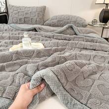 1件加厚边波西米亚风灰色心形字母格子图案毯，提花仿羊羔毛柔软保暖多用途毯，适用于客厅、卧室、宿舍、家具装饰、沙发、午睡，情人节礼物 - 灰色 - 查看 5