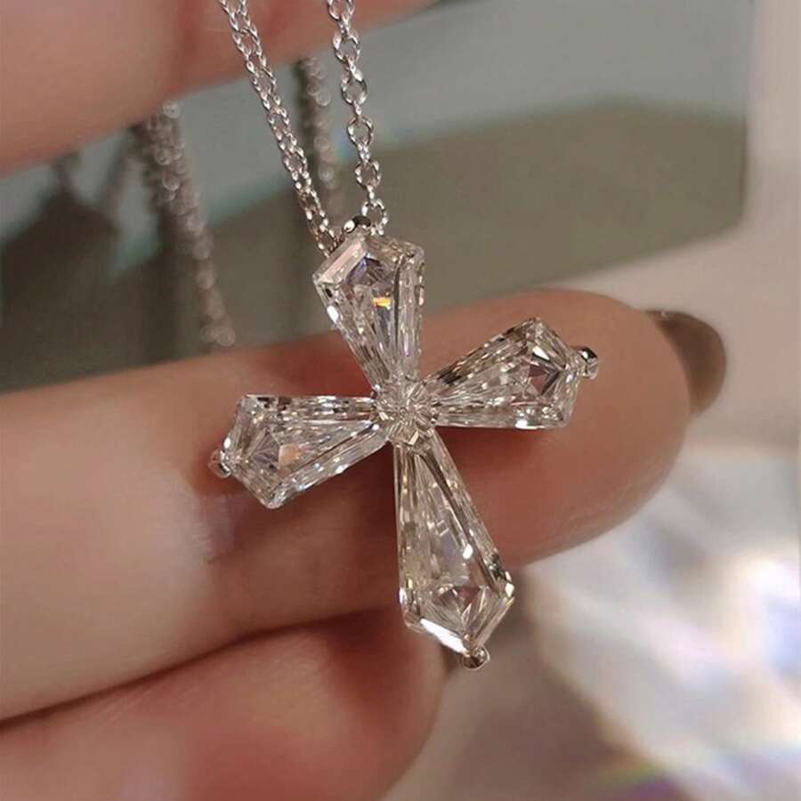 Luxurious Ultra Shiny Crystal Collarbone Necklace For Women New  Celebrity Style Pendant High-End Fashionable Choker - 1個 - 查看 1
