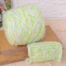 1 件羊毛、羊毛纱、钩针编织、纱线、手工染色羊毛马海毛纱，配有可爱的波尔卡圆点编织针，貂皮纱带有白色斑点针织围巾和外套。 - 彩色 - 查看 35