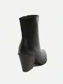 New Autumn Women's Pointed Toe Chunky High Heel Ankle Boots - Black - View 8