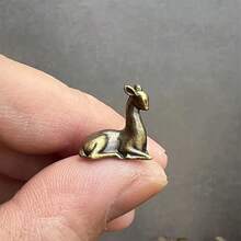 2 pièces Figurines de cerf vintage en laiton - Décoration mini élégante, convient pour la maison, le mobilier et la conception de paysage, avec un charme rustique et un effet vieilli - Parfait pour ajouter à n'importe quelle pièce - Multicolore - Voir 5