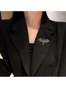 Vintage Devil Bat Brooch Men And Women, Clothing Accessories, Scarf Pin, Clothing, Shoe - 黑色 - 查看 1
