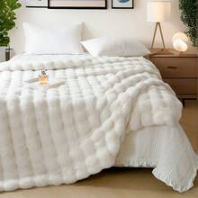 1pc Luxury Faux Mink Fur Plush Blanket, Thick Double-Layer Soft Fluffy Throw Blanket With Cloud-Like Feeling, Suitable For Home, Living Room, Bedroom, Sofa, Also A Great Gift To Upgrade Home Living Quality
