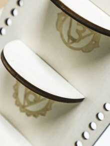 1Pc Wooden Chakra Crystal Display Shelf Wall Hanging Spiritual Boho Home Decor Wood Storage Rack Energy Stone Organizer Meditation Altar Decor Rustic Aesthetic Wall Art Ornament Minimalist Modern Decorative Stand For Living Room Bedroom Meditation Room Entryway Office Apartment