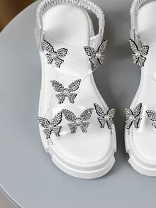 1 Pair Children's Fashion Rhinestone Butterfly Thick-Sole Sandals - Silver White, With Elastic Ankle Strap, Cute, Comfortable And Elegant. They Are Great For Daily Wear, School Life, Park Play And Summer Outings, And Can Be Easily Paired With Various Outfits. - Silver - View 6