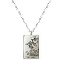 TEAMER Stainless Steel Tarot Cards Necklace Vintage Tarot Jewelry Good Luck Amulet Pendants For Women{Inchcolor_nameinch:InchSilver-THEFOOLinch} - 銀牌-THEFOOL - 查看 1