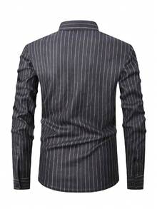 1pc Christmas Gift Men's Flannel Warm Shirt, Casual Plaid Long Sleeve Thickened Thermal Lined Shirt With Pockets For Autumn/Winter - Dark Grey - View 3