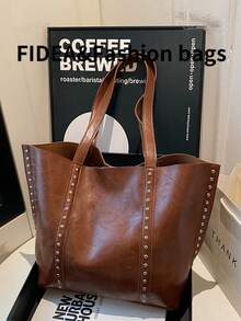 Bolso de hombro de gran capacidad de moda para mujer, bolso versátil de alta calidad con remaches de unicolor vintage elegante, adecuado para viajes, compras, ir al trabajo - Marrón - Ver 8