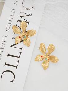 1 Pair Vintage Palace Style Exquisite Floral Elaborate Asymmetrical Pleated Luxurious Earrings - Gold 1 - View 3
