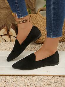 Mocasines planos de punta negros para mujer, zapatos planos de moda clásicos tipo slip-on, zapatos casuales para el hogar, todo el año, oficina, escuela, exterior, fiesta, versátiles - Negro - Ver 2