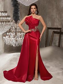 Women Elegant Red Strapless Mermaid Dress With Applique And Slit Detail Formal Party Gown - Red - View 2
