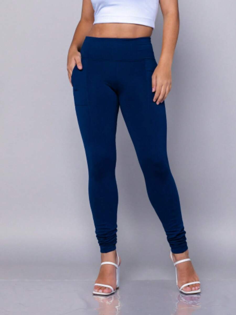 Women's Riding Leggings In Flannel-Lined Spandex With Pockets And High Waist - Blue - View 1