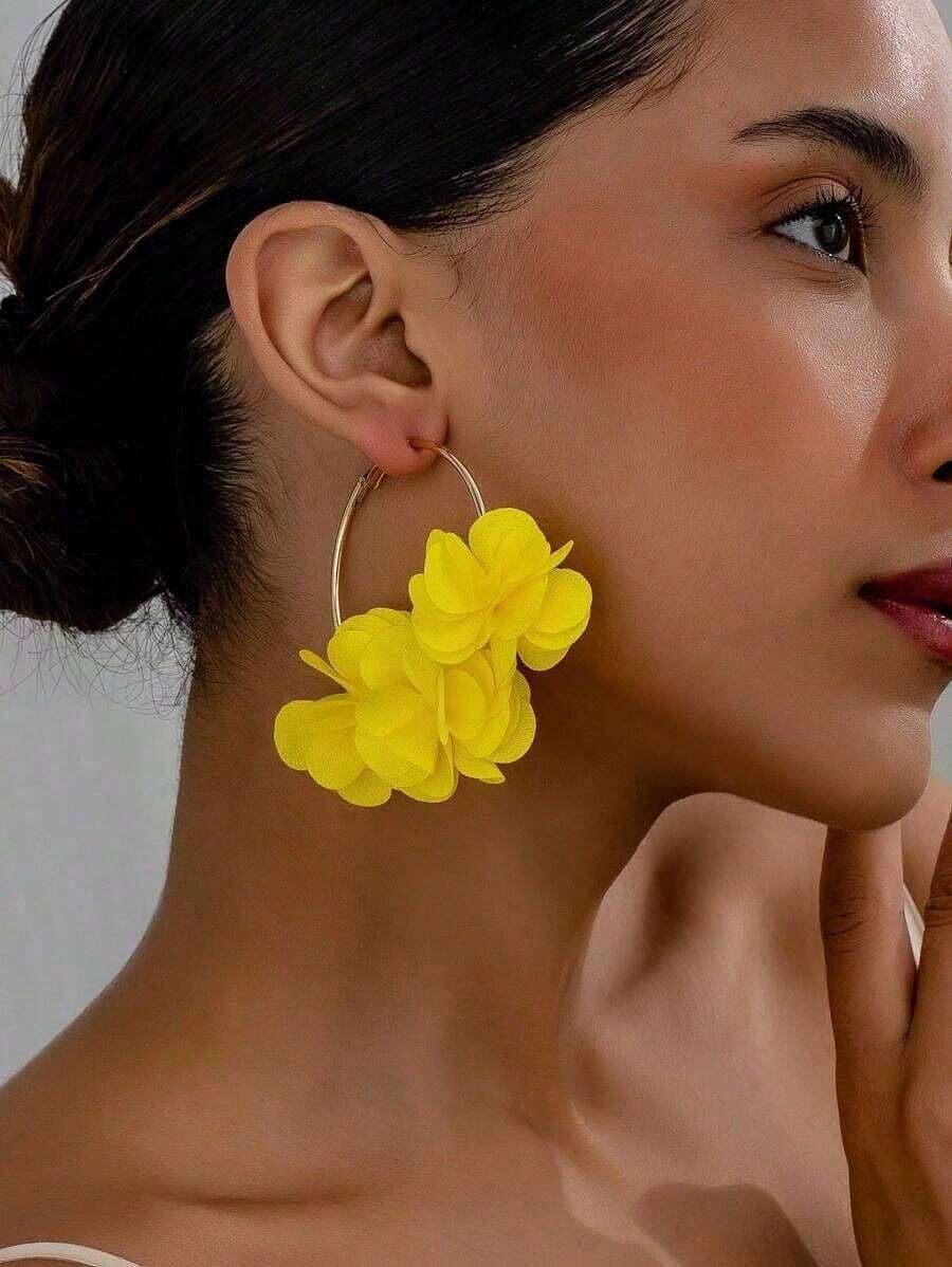 1pair Fashionable Floral Hoop Earrings, Women's Holiday, Socializing, And Gatherings, Casual Style - Màu vàng - Xem 1