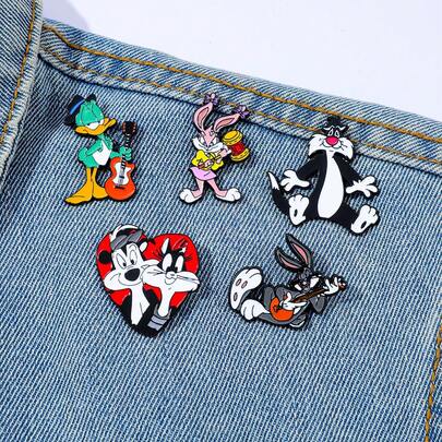 Warner Bros 1/5 Pcs Creative Humorous Cartoon Anime Brooch Funny Bugs Bunny Enamel Pin Backpack Clothing Accessories Metal Badge Accessories A Gift For Friends