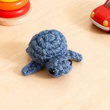 Figura de tortuga pequeña tejida a mano, peluche de hilo suave, decoración de escritorio. - Azul - Ver 2