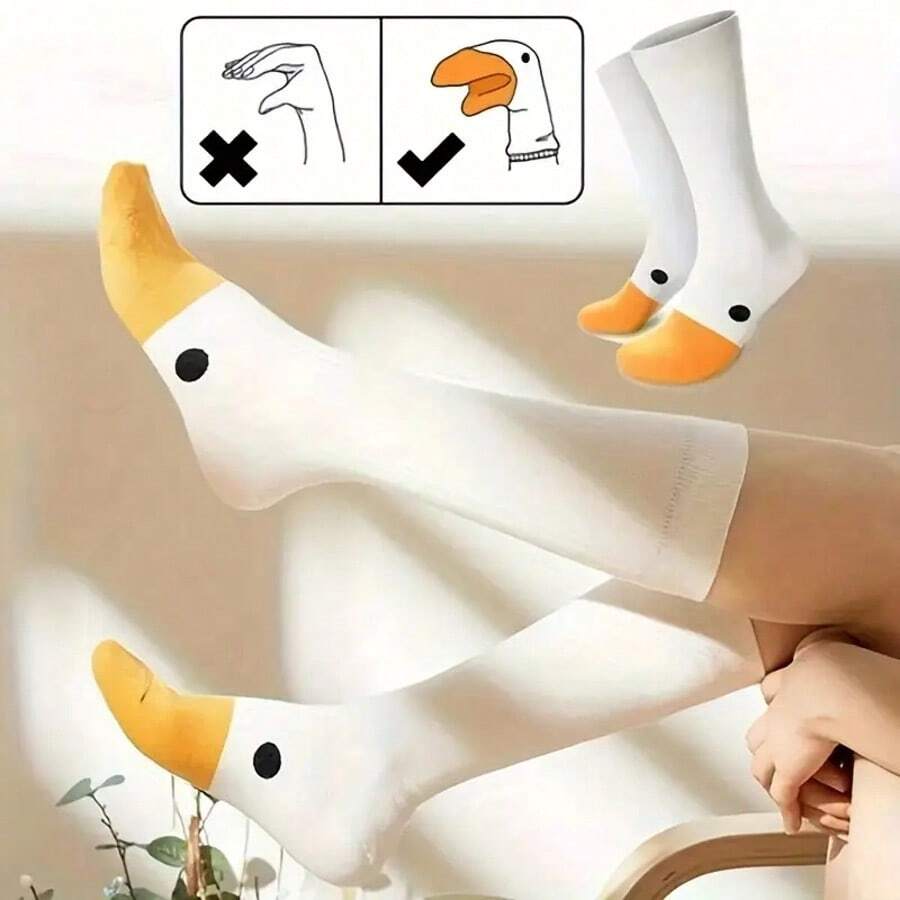 1 Pair Women's Goose Head Socks, Cute Cartoon Duck Mid-Calf Socks, Creative & Unique - Multicolor - View 1