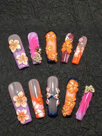 This Is A 10-Piece Square Handcrafted False Nail Set, Featuring A Distinctive Style Of "Subculture Nail Art" (Blending Gothic, Punk, And Y2K Elements) Characterized By Exaggerated Designs And Contrasting Elements.