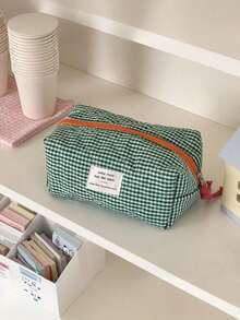 Green Plaid Quilted Large Capacity Cosmetic Bag, Portable Storage Bag, Handbag, Travel Essential Storage Bag, Ladies' Travel Toiletry Bag, Vanity Accessories, Small Makeup Bag, Makeup Pouch, Makeup Bag, Travel Essential, Cruise Essential, Dorm Essential, Birthday Gift, Bridesmaid Gift, Mother's Day Gift, New Year Gift, Women's Gift, Christmas Gift, Creative Women's Gift