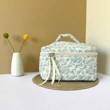 ZxsaMakeup Bag Large Travel Quilted Etic Makeup Bag Organizer Floral Cotton Coquette Aestetic Tetry Bag  Women Girls Blue Floral-LMakeup Bags - 藍花 - 查看 2