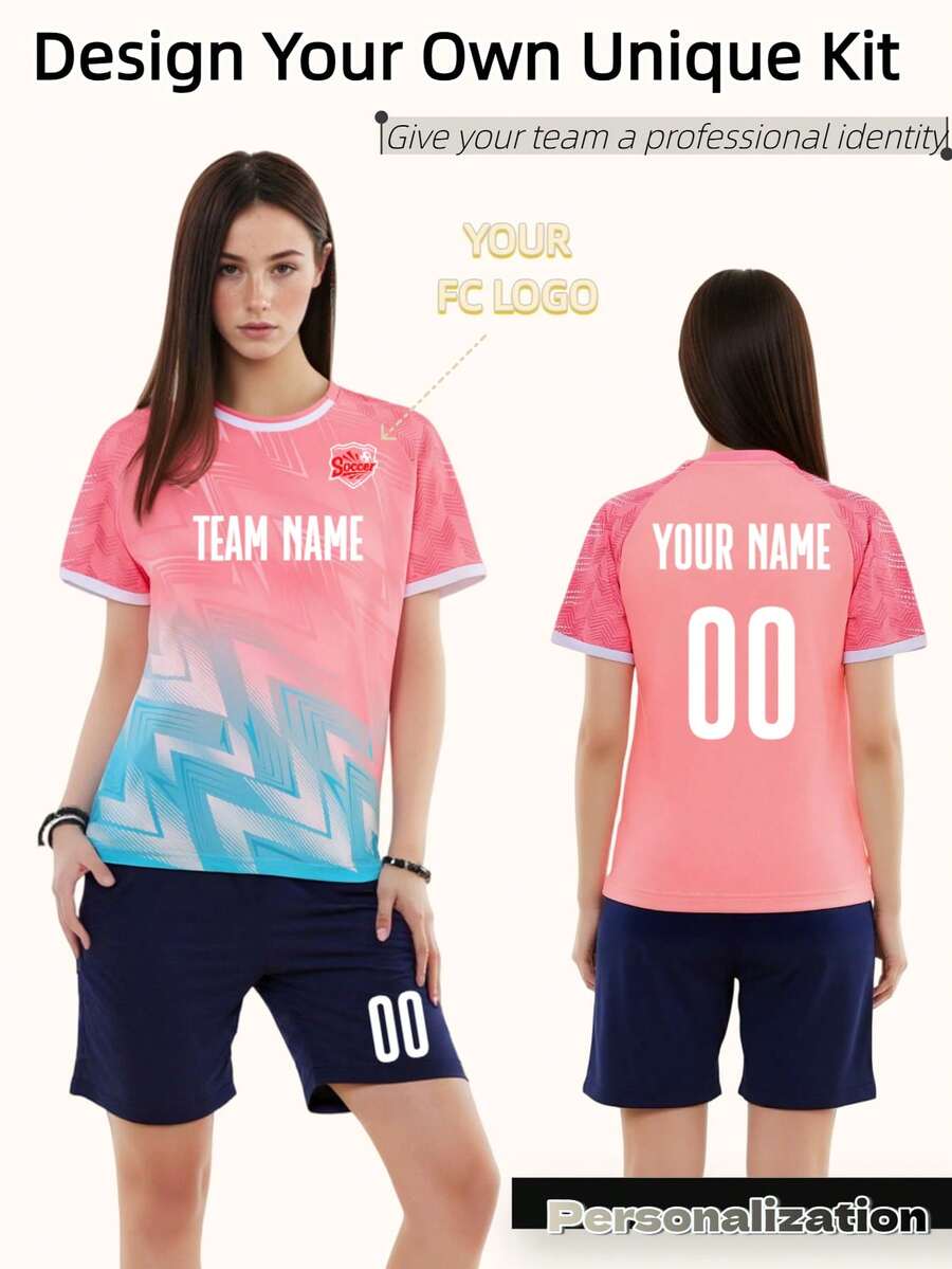 Bộ 2 món đồ tập bóng đá nữ tùy chỉnh - In tên và số cá nhân (mặt trước/mặt sau) - Áo tay ngắn họa tiết hình học chuyển màu hồng và xanh dương với quần short màu xanh navy cùng màu - Bộ đồ thể thao nhanh khô, thoáng khí - Thích hợp cho bóng đá, bóng chuyền, bóng rổ và mặc thường ngày. - Hồng - Xem 1