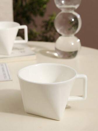 1个三角形陶瓷咖啡杯，小众设计瓷杯，创意陶瓷牛奶杯，独特手工杯，ins风，家居饮品创意杯，节日礼物，圣诞节和情人节